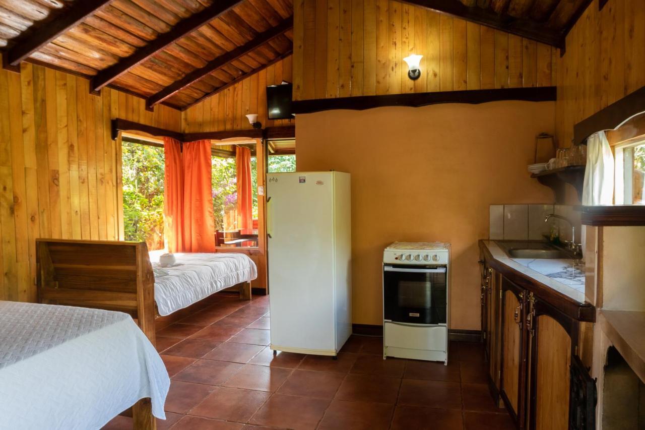 Cabanas El Bosque Turrialba Exterior photo